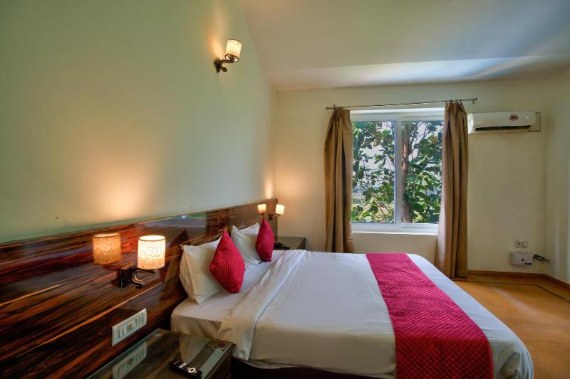 Aveeno Resort with Swimming Pool and Jacuzzi Near Calangute and Baga - image 4