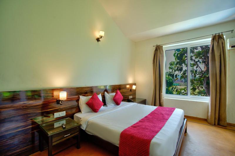 Aveeno Resort with Swimming Pool and Jacuzzi Near Calangute and Baga - image 8