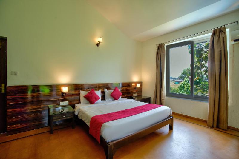 Aveeno Resort with Swimming Pool and Jacuzzi Near Calangute and Baga - image 10