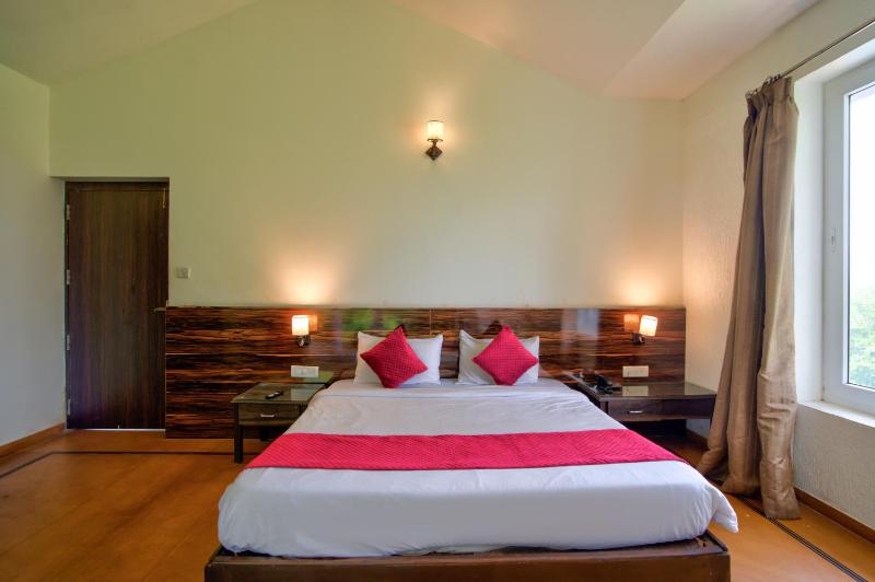 Aveeno Resort with Swimming Pool and Jacuzzi Near Calangute and Baga - image 18