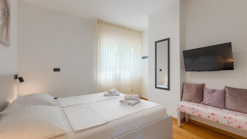 Villa Dila by Villas Guide - image 13