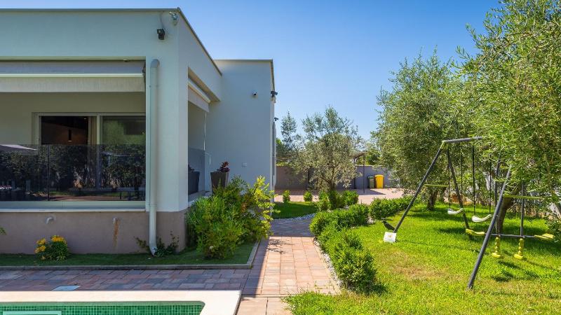 Villa Dila by Villas Guide - image 35