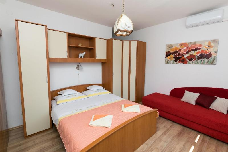 Apartments Liza - image 2