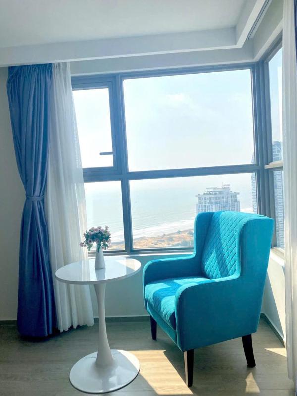 The Sóng Vung Tau Apartment - Pool Near Sea - image 3