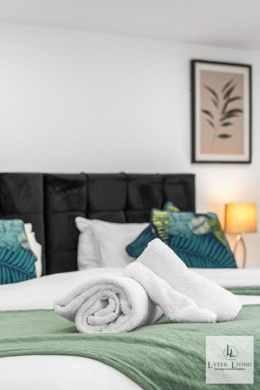 Top Hat - Bright 1-Bed Apartment by Uni of Leicester & DeMontfort Hall - Ideal for Work & Events - FREE off-site SECURE PARKING - image 15