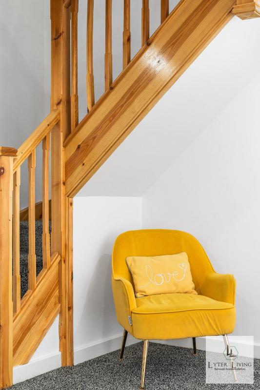 Top Hat - Bright 1-Bed Apartment by Uni of Leicester & DeMontfort Hall - Ideal for Work & Events - FREE off-site SECURE PARKING - image 26