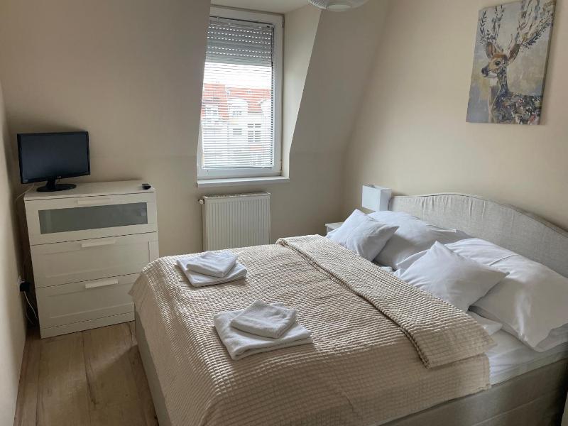 Zoli Apartmanok-Zoli Kölcsey 34-36 - image 6