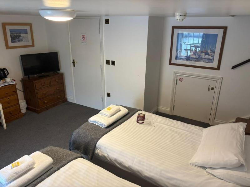 The Swordfish Inn - image 9