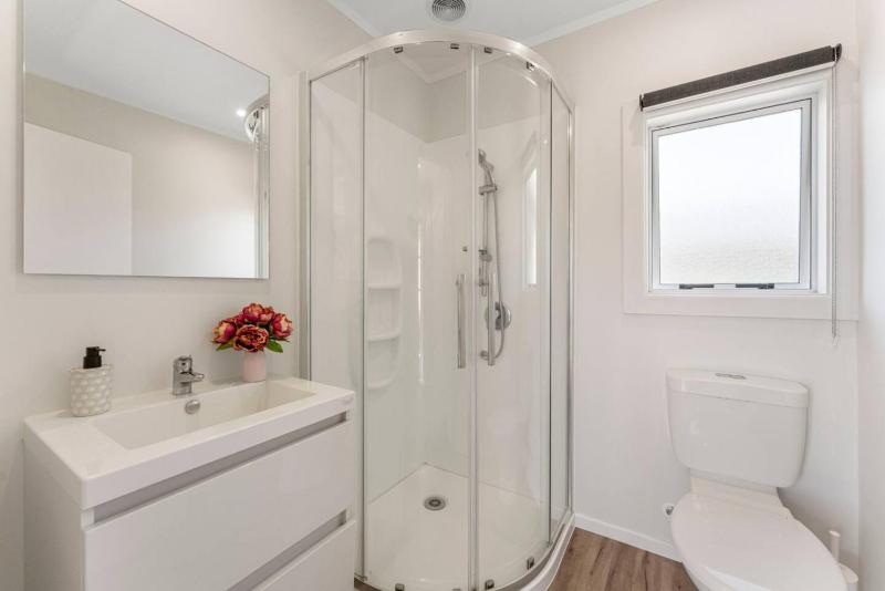 Wych Hazel - cute 2 bedroom cottage cental Taupo - image 5