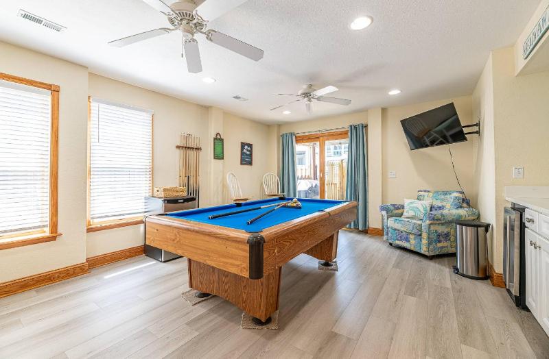 On Island Time - KDH MP 7 275 Yds to Beach Pool Hot Tub Pool Table Flex Stays - image 32