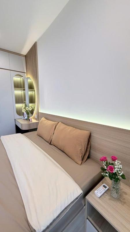 Luxury Two Bedroom Apartment - image 2
