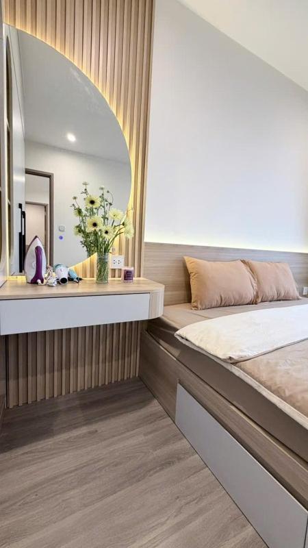 Luxury Two Bedroom Apartment - image 12
