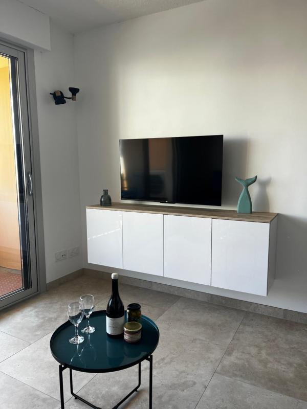 T2 Vue Mer balcon parking - image 12