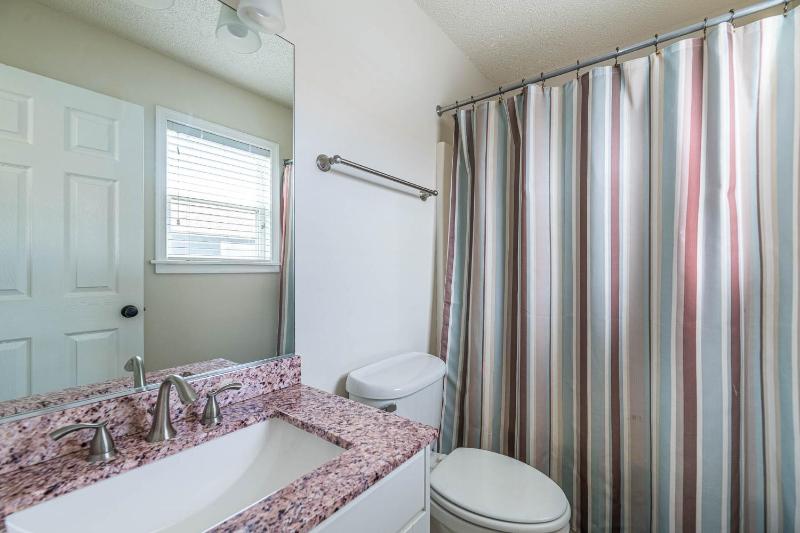 A Shore Thing - KDH MP 6 Oceanside Beach Less than 300 Yds Hot Tub Pets OK Flex Stays - image 9