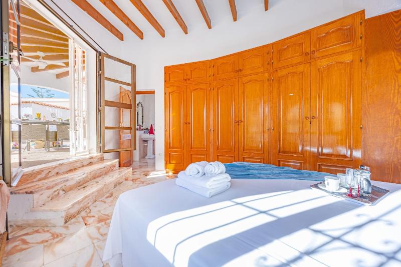 Villa Flamencos - PlusHolidays - image 14