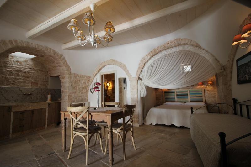 Superior Trullo (2 Adults) image 3