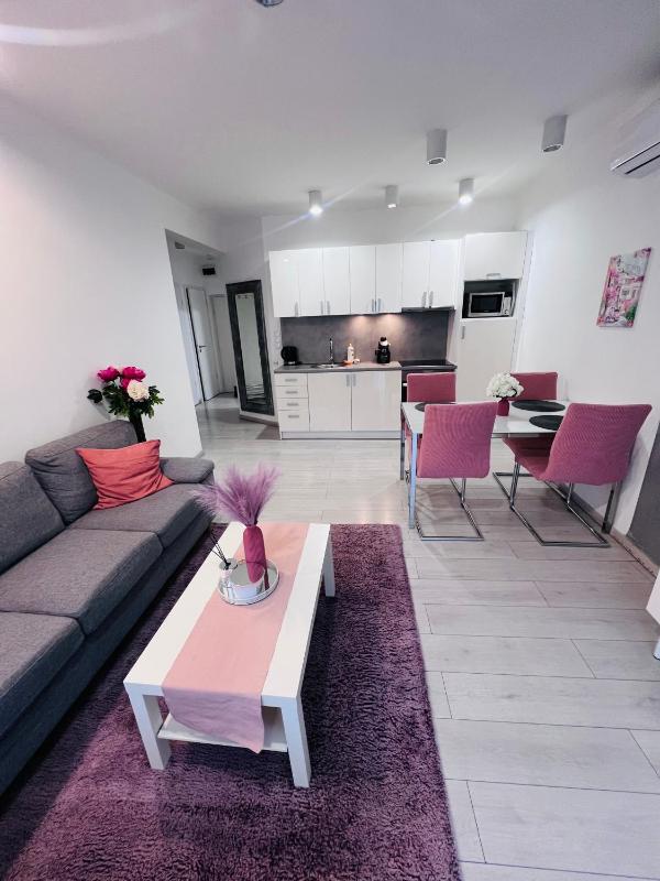 Basilica Apartments - image 11