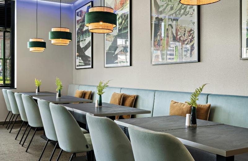 Leonardo Hotel Vienna City West - image 2