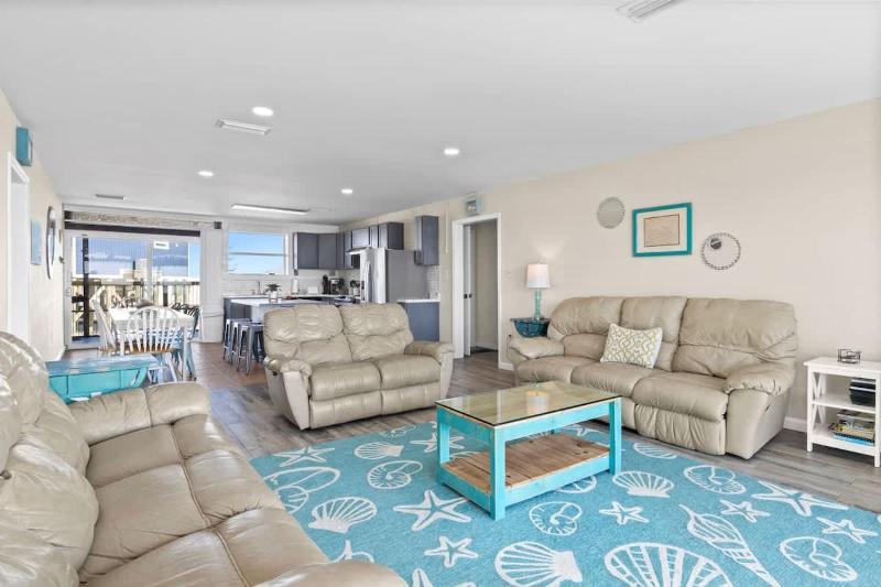 Family Gulf front 4-Bedroom Home On Dauphin Island For 13 - image 31