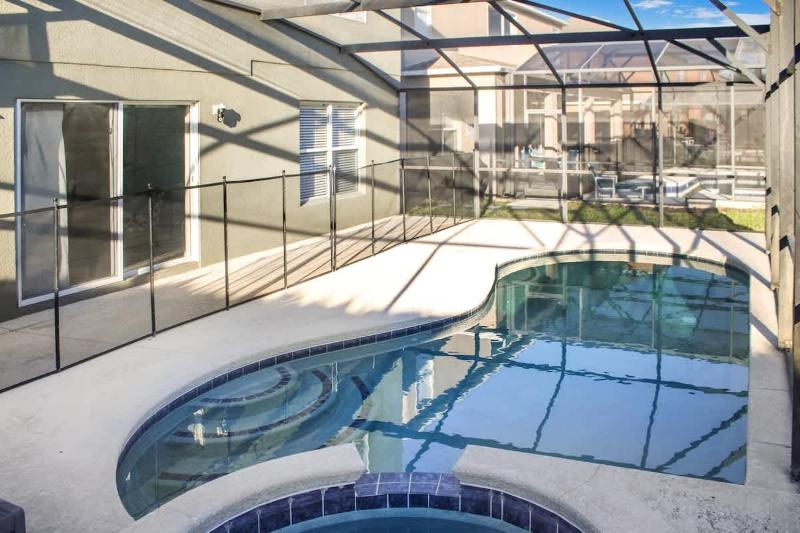 Family Private Home W Heated Pool 12Min To Walt Disney - image 1
