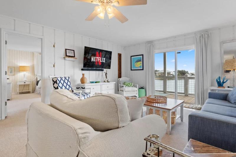 Family Bayfront Paradise &Fishing Dock on Dauphin Island - image 33