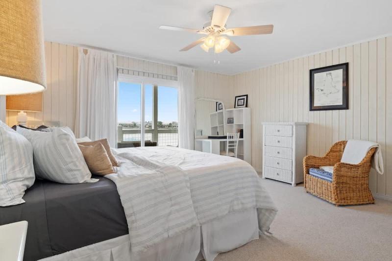 Family Bayfront Paradise &Fishing Dock on Dauphin Island - image 23