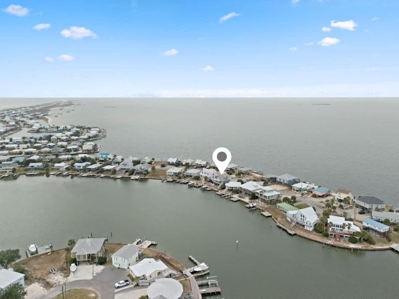 Family Bayfront Paradise &Fishing Dock on Dauphin Island - image 12