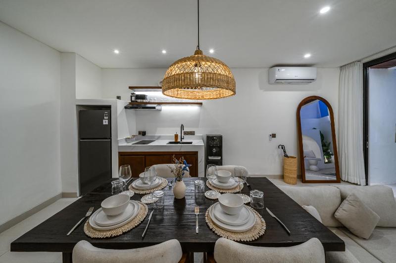 Nova Villa Resort Canggu - Stylish 1 & 2 Bedroom Pool Villas - image 15