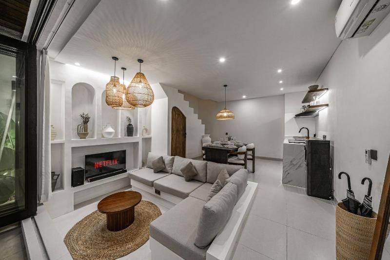 Nova Villa Resort Canggu - Stylish 1 & 2 Bedroom Pool Villas - image 25
