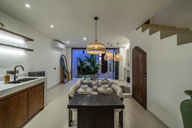 Nova Villa Resort Canggu - Stylish 1 & 2 Bedroom Pool Villas - image 18