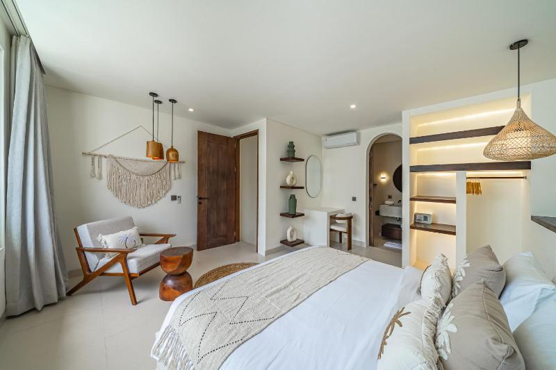Nova Villa Resort Canggu - Stylish 1 & 2 Bedroom Pool Villas - image 19