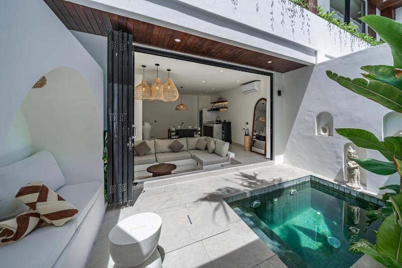Nova Villa Resort Canggu - Stylish 1 & 2 Bedroom Pool Villas - image 39