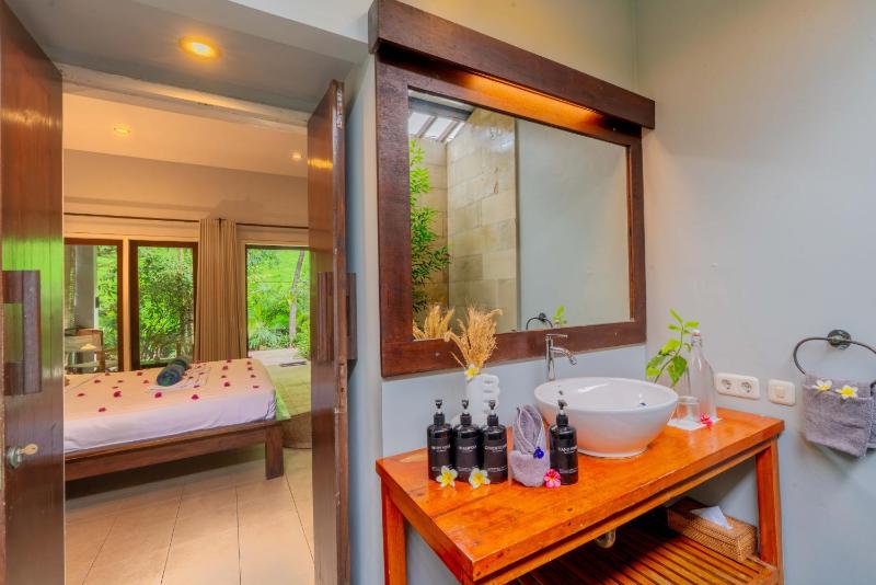 Bale Sampan Boutique Bungalows - image 9