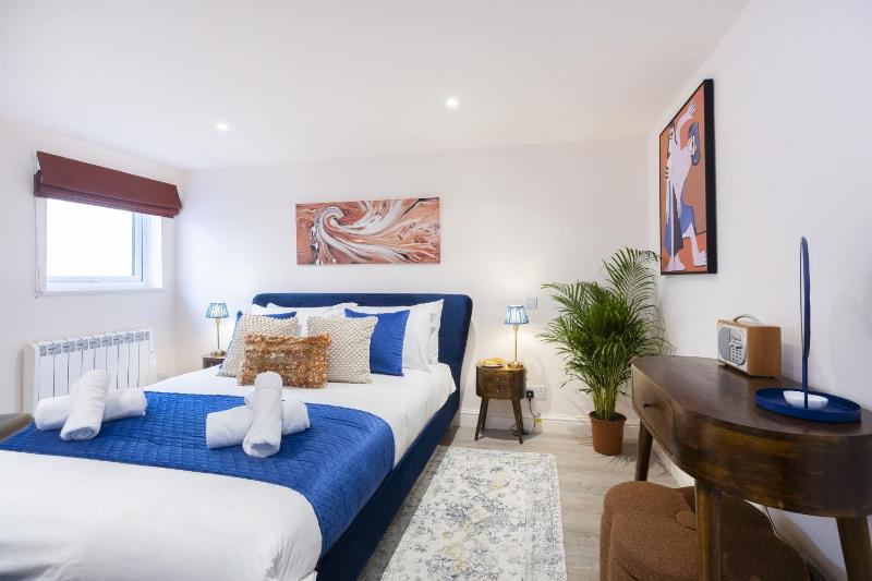 Stylish 1-Bed Apartment in Fairview - image 16