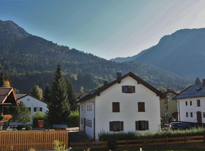 Alpenflair Ferienwohnungen Whg 301 - image 2
