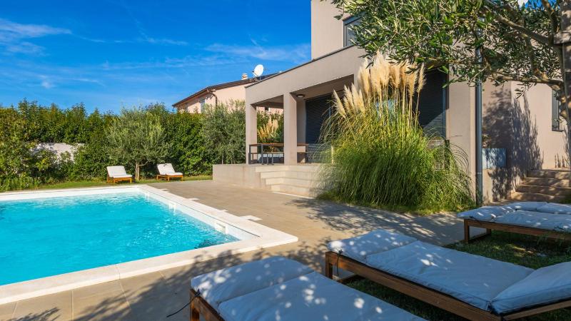 Vila PrivePolai by Villas Guide - image 28