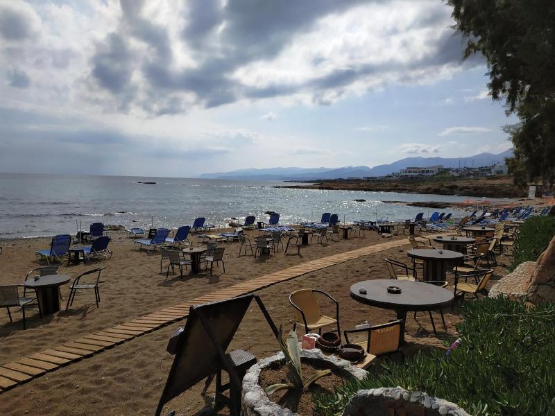 Iliostasi Beach Apartments - image 39