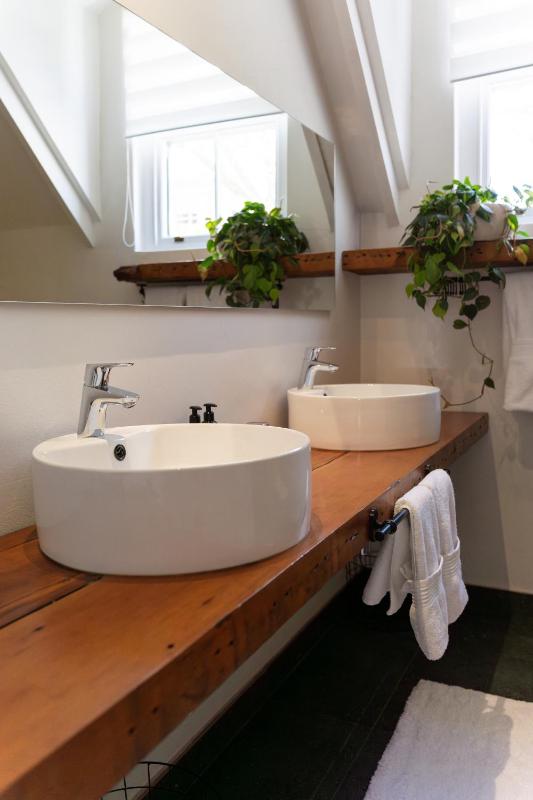 Mediterranean Villa Guesthouse - image 15