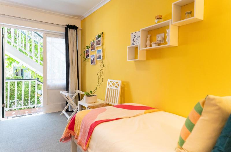 Mediterranean Villa Guesthouse - image 12