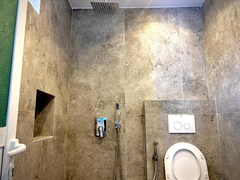 Guesthouse Dollomaja Ksamil - image 3