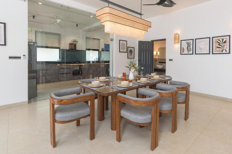 Villa Calangute Phase 6 - Private Luxury Villa in Goa with Pool & Jacuzzi - image 10