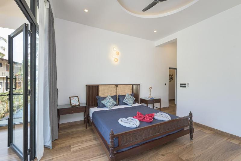 Villa Calangute Phase 6 - Private Luxury Villa in Goa with Pool & Jacuzzi - image 44