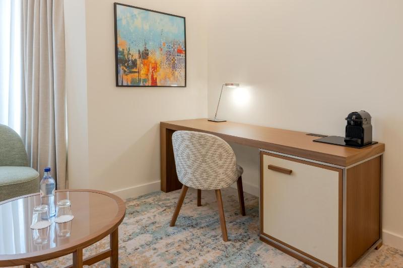 Crowne Plaza Porto By IHG - image 12