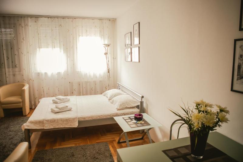 Apartment Stela - image 6
