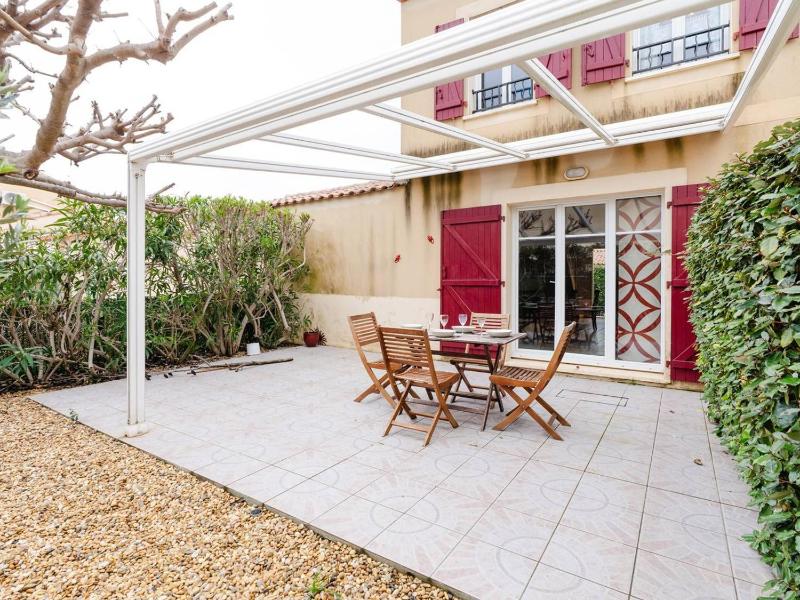 Villa spacieuse avec parking jardin animaux admis - FR-1-409-289 - image 22