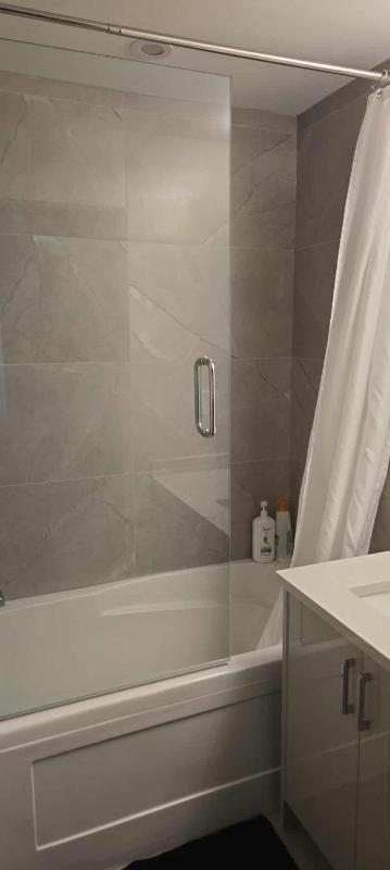 UBC Area Gem Spacious 2-Bedroom Townhouse with Full Kitchen - image 2