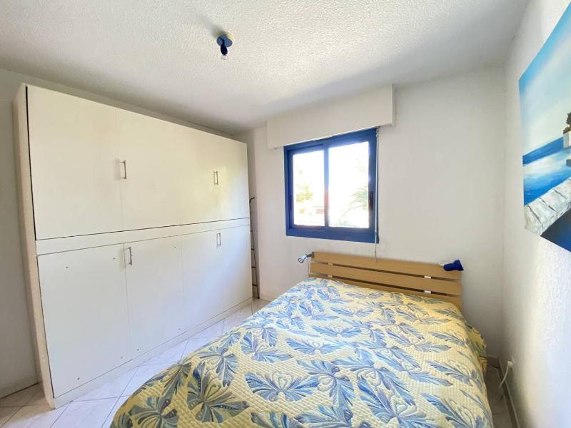 Appartement climatisé avec terrasse proche plage et commerces parking inclus WiFi classé 3* - FR-1-100-332 - image 15