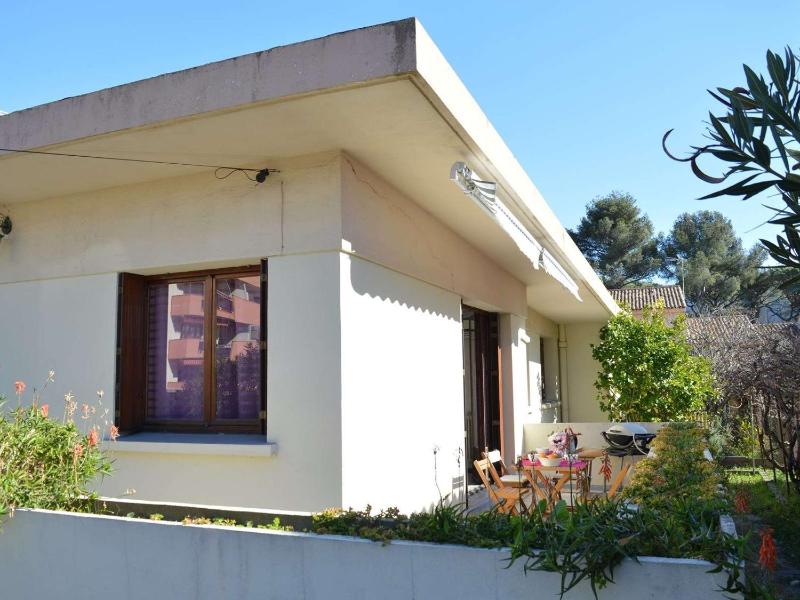 Maison 4 pièces avec terrasse climatisation et parking - Proche plage à Fréjus - FR-1-226A-48 - image 12