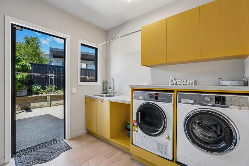 Diamond on the Peninsula - image 10