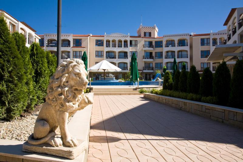 Bay Apartments Sozopol - image 15